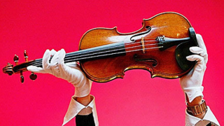 Продадоха цигулка на Страдивари за 1, 27 млн. долара