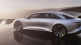 Саудитска Арабия обмисля да купи конкурент на Tesla