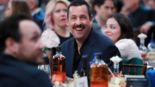 Често известните хора дават мило и драго да изглеждат перфектни