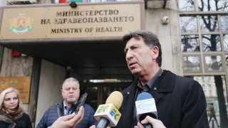 Здравен синдикат обсъжда протест, ако няма увеличение на заплатите