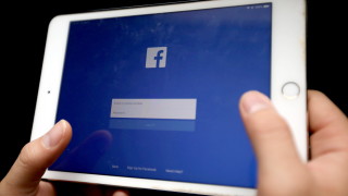 "Фейсбук" ще маркира държавните медии на Русия и Китай 