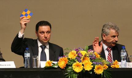 Яне Янев готов на всичко, за да спре корупцията