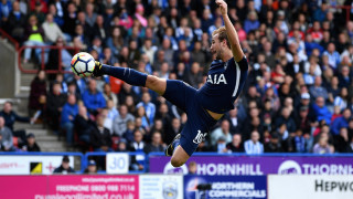 Тотнъм се разправи подобаващо със сензацията сред новаците във Висшата