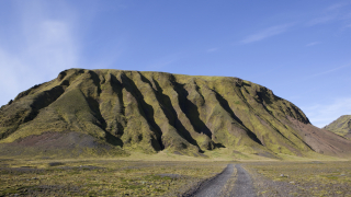 Сеизмична дейност в исландски вулкан повиши тревогата за полети 