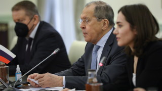 Берлин и Париж трябва спешно да се опомнят за украинските