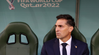 Севиля уволни старши треньора си Диего Алонсо след срамната загуба