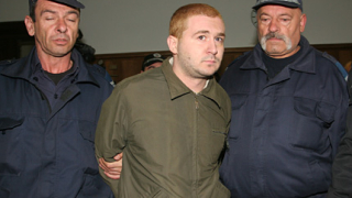 Oставиха в ареста убиеца от "Соло"