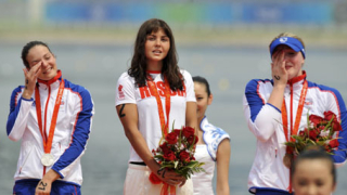 Лариса Илченко (Русия) спечели златния медал на 10 километра в открити води