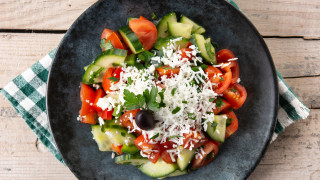 Българската шопска салата се нареди сред 24 те най добри салати в