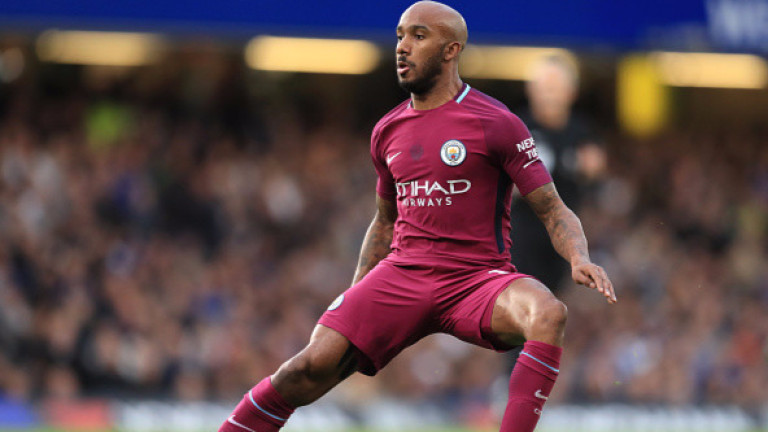 Любимец на Гуардиола получава нов договор