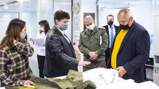 Борисов не иска да чува, че има медици без защитно облекло