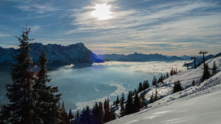 Меркел настоява държавите в ЕС да затворят ски курортите поне до януари