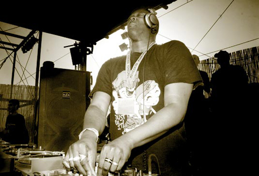 Иконата на хард техното Dj Rush се завръща в София
