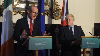 Трудни избори за споразумението за търговията очакват Лондон около преговорите