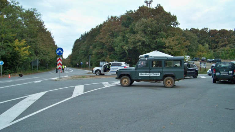 Украински каналджии са задържани на границата ни с Турция