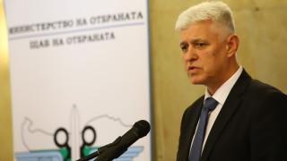 Стоянов категоричен: Няма да изпращаме войски в Украйна