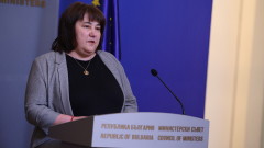 Велкова не дава повече пари за надзирателите