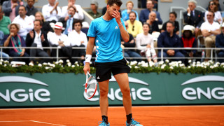 Доминик Тийм нямаше проблеми в първия си мач на домашния