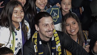 Златан Ибрахимович бе посрещнат като истински крал в САЩ Той