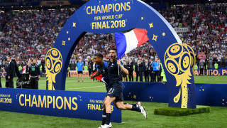 Франция загуби още един футболист след победата над Австралия с