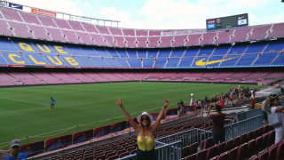 Нелина стъпи на "Камп Ноу" (СНИМКИ)