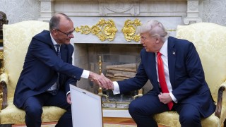 Президентът на САЩ Доналд Тръмп и германският канцлер Фридрих Мерц