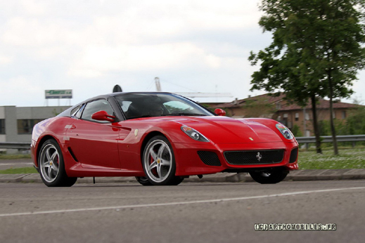 Заснеха кабриото на Ferrari 599 GTB Fiorano?