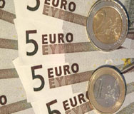 Рекорден спад на еврото 