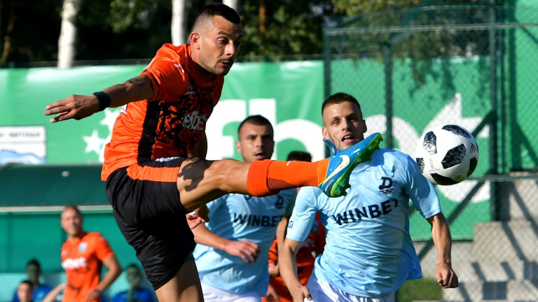 След три гола и три червени картона: Витоша с летящ старт на новия сезон в Първа лига!