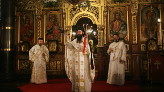 Румънският патриарх Даниил разпрати до всички епархии молитва която да