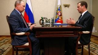 Руското финансово министерство иска орязване на военните разходи, Путин се противопоставя