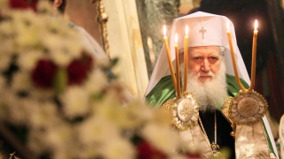 Патриарх Неофит с прочувствено слово към миряните