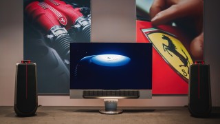 Когато стане дума за Ferrari в главите ни изникват не само