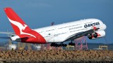  Австралийската самолетна компания Qantas Airways предвижда компликации поради дефицит на аварийни елементи 