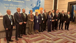 Операторите на газопреносни системи от Вертикалния газов коридор Гърция България