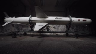 Украйна показа далекобойна версия на крилатата ракета „Нептун“