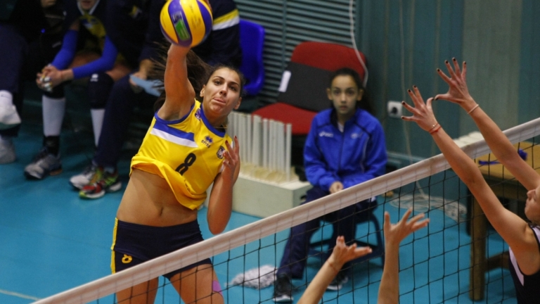 Марица показа, кой е най в дамския волейбол