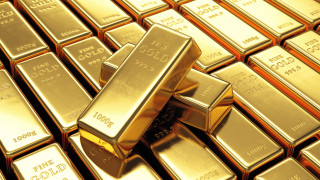 Цената на златото е най-ниска от 2,5 години