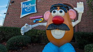 Г н Картофена глава Mr Potato Head вече не е господин