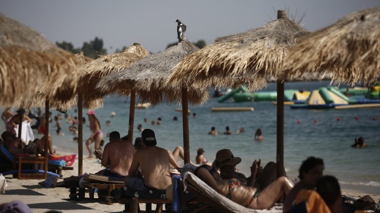 Председателят на Върховния съд на Гърция: Плажовете не са за печалба, а за всички гърци и туристи