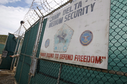Остават 136 затворници в Гуантанамо след депортирането на 6-ма в Уругвай