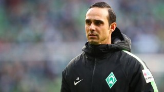 Вердер Бремен уволни старши треньора си Александър Нури след като