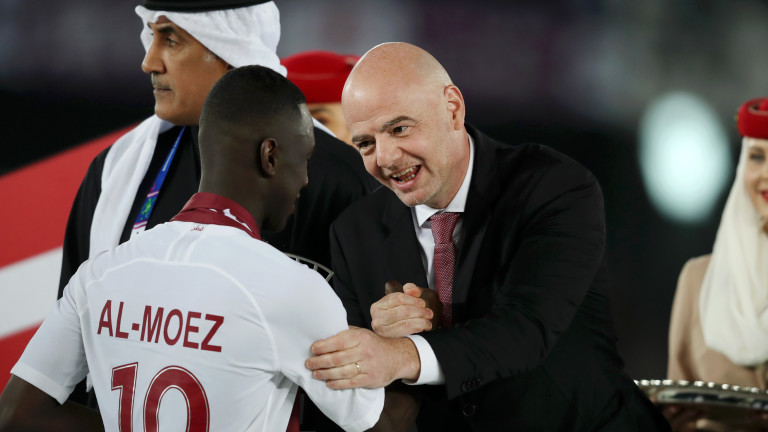 Голям скандал е на път да взриви футболната общественост. Катар