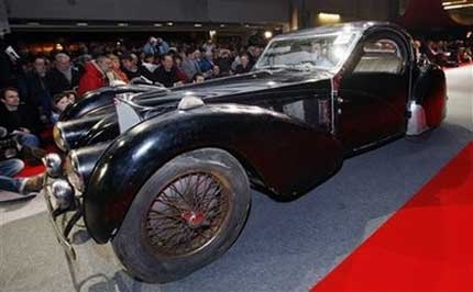 Продадоха Bugatti от 1937 г. за 3,4 млн. евро