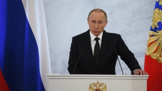 Путин: Да благодарим на онези, които са винаги на пост и на празника заради нас 