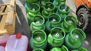 Откриха недекларирани 4000 кг хладилен агент на ГКПП Капитан Андреево