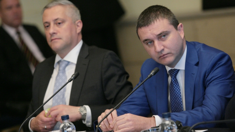 3,5 % излишък за полугодието очаква Горанов