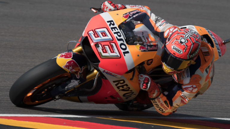 Световният шампион за 2016-а в MotoGP Марк Маркес отвя конкуренцията
