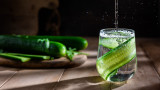 9 разхлаждащи рецепти с краставици за лятото