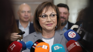 Председателят на БСП Корнелия Нинова е за оставката на вътрешния